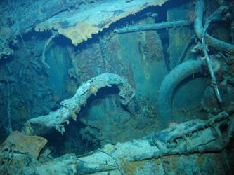 Internal view looking into break on stbd side